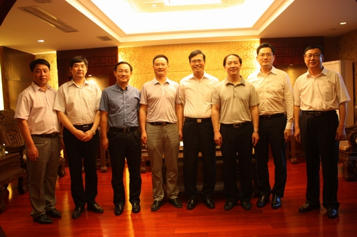 常務(wù)副市長(zhǎng)汪瑩純會(huì)見中華煤氣執(zhí)行董事暨公用業(yè)務(wù)營運(yùn)總裁黃維義